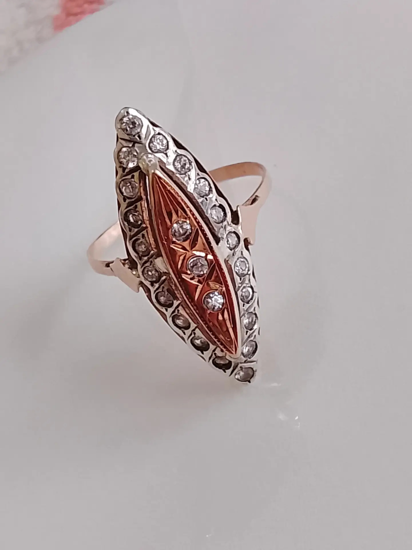 Gyzyl yuzik - Aşgabat - img 1