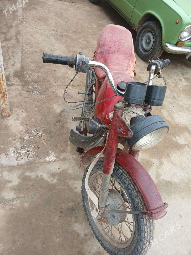 Iž Planeta 2005 - 3 500 TMT - Murgap - img 1