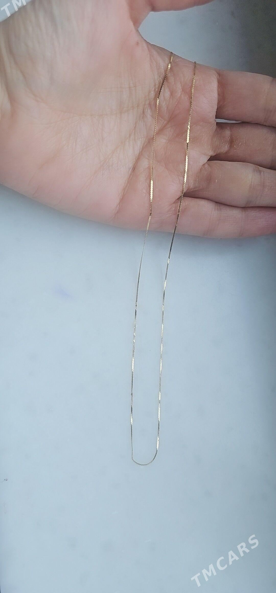 gyzyl zimeyka - Parahat 4 - img 1