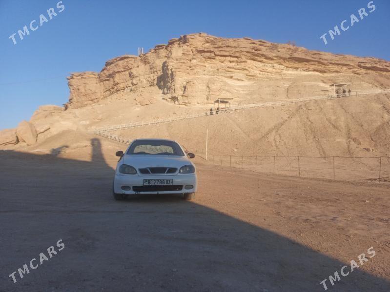 Daewoo Lanos 1999 - 25 000 TMT - Дашогуз - img 1