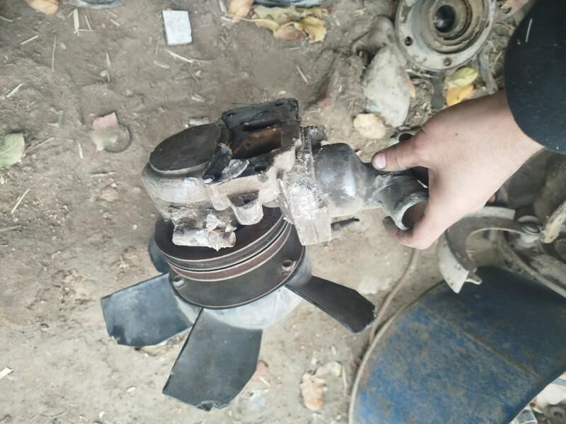 yaz pompa 350 TMT - Bäherden - img 1