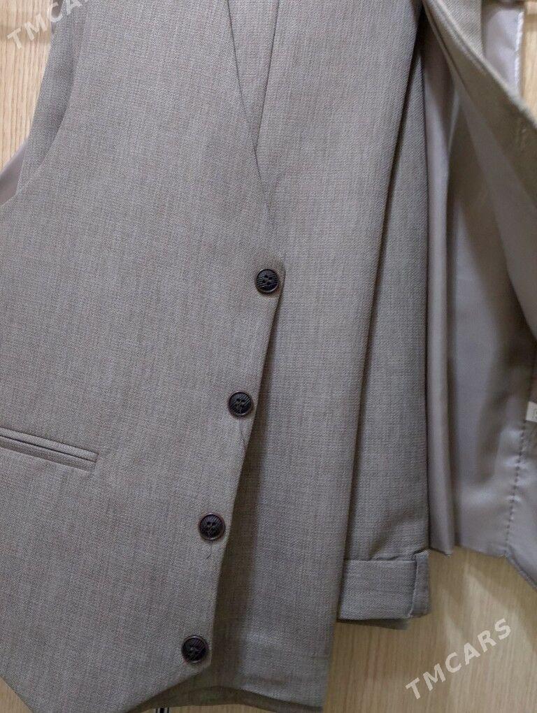 костюм тройка - Balkanabat - img 1