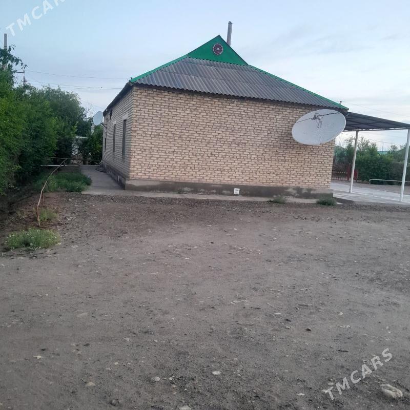 Eyesinden satlyk jay - Бабадайхан - img 1