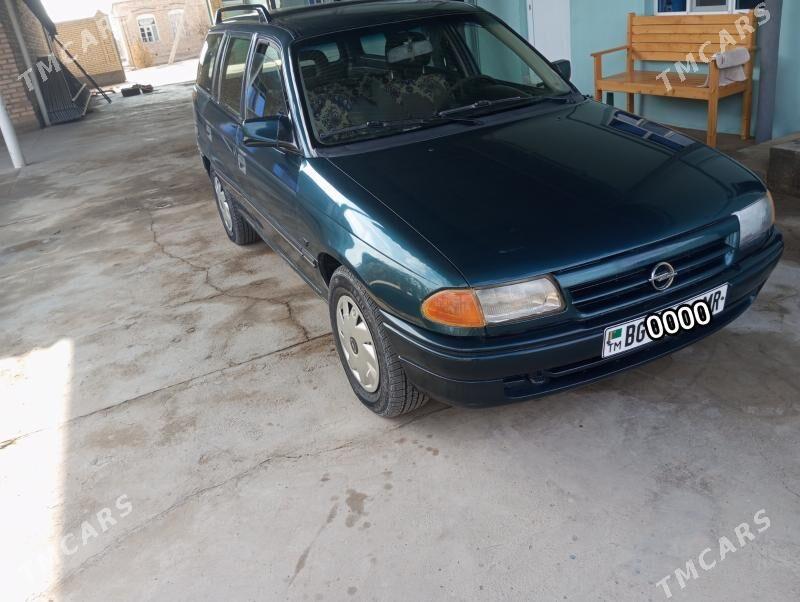 Opel Astra 1993 - 45 000 TMT - Мургап - img 1