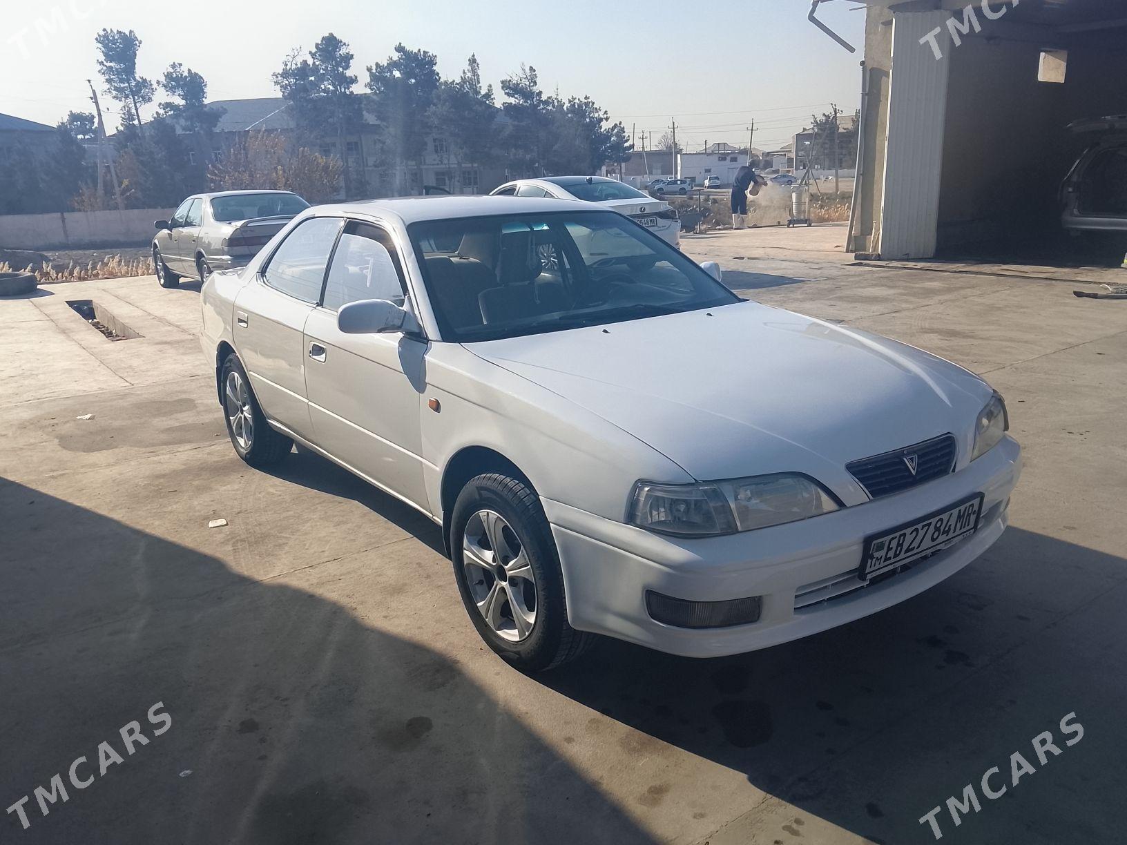 Toyota Vista 1995 - 55 000 TMT - Ёлётен - img 1