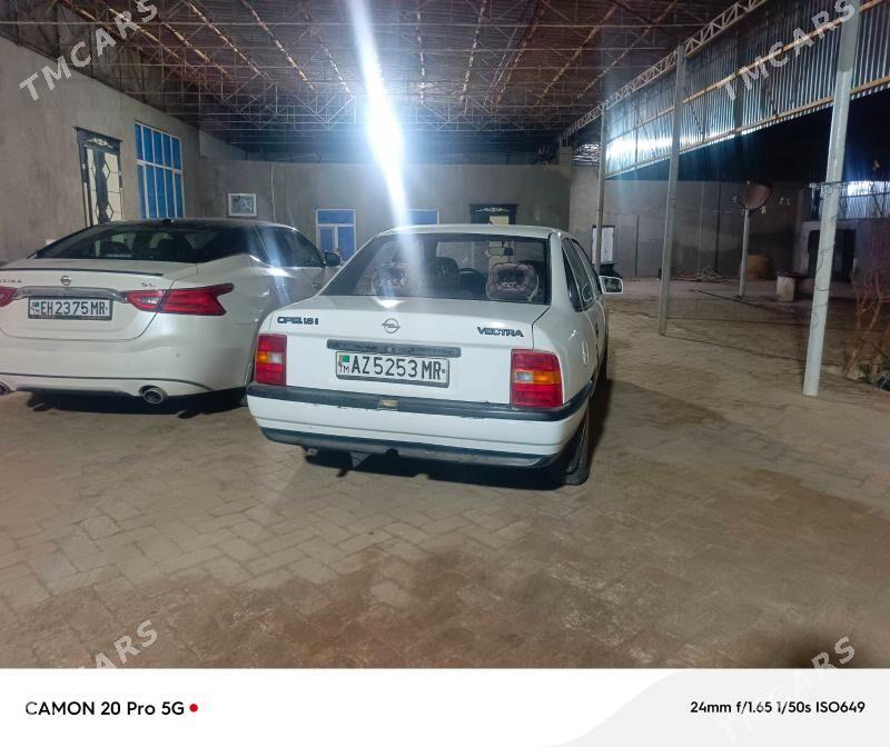 Opel Vectra 1991 - 42 000 TMT - Туркменгала - img 1