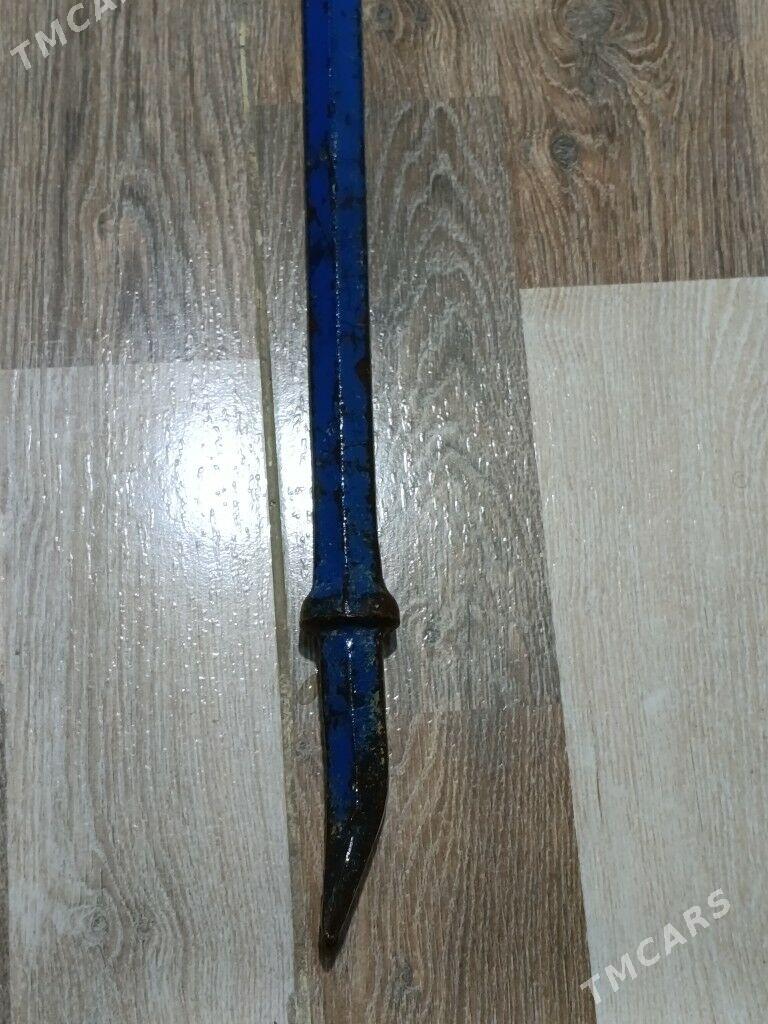 lom - Büzmeýin - img 1