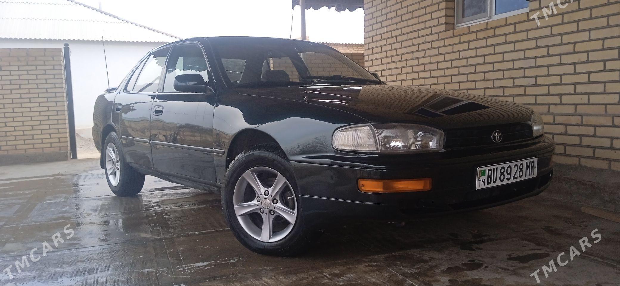 Toyota Camry 1995 - 90 000 TMT - Sakarçäge - img 1