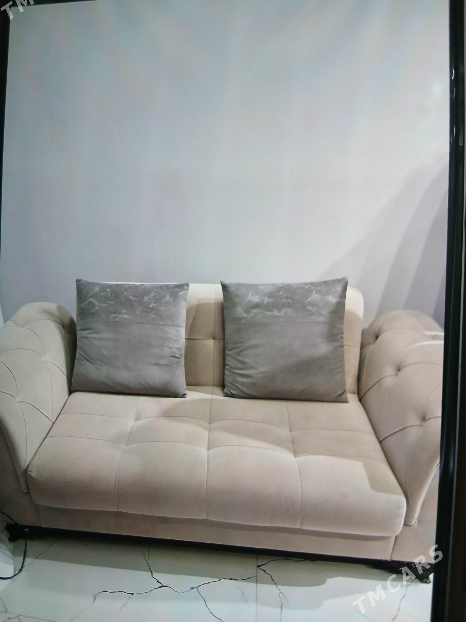 sdiwan - Хитровка - img 1