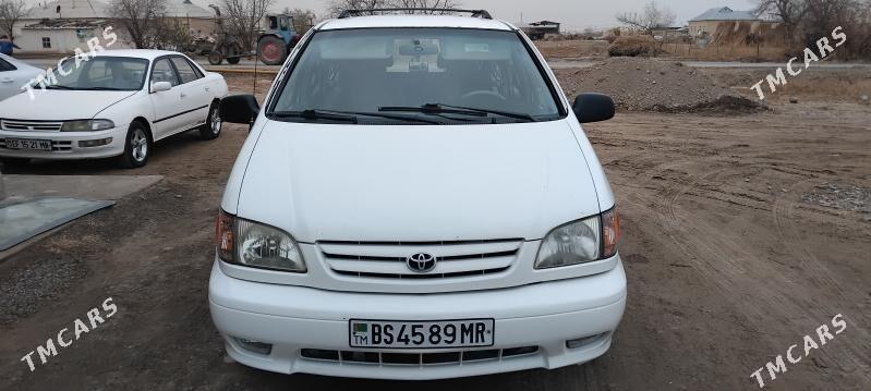 Toyota Sienna 2000 - 155 000 TMT - Мары - img 1