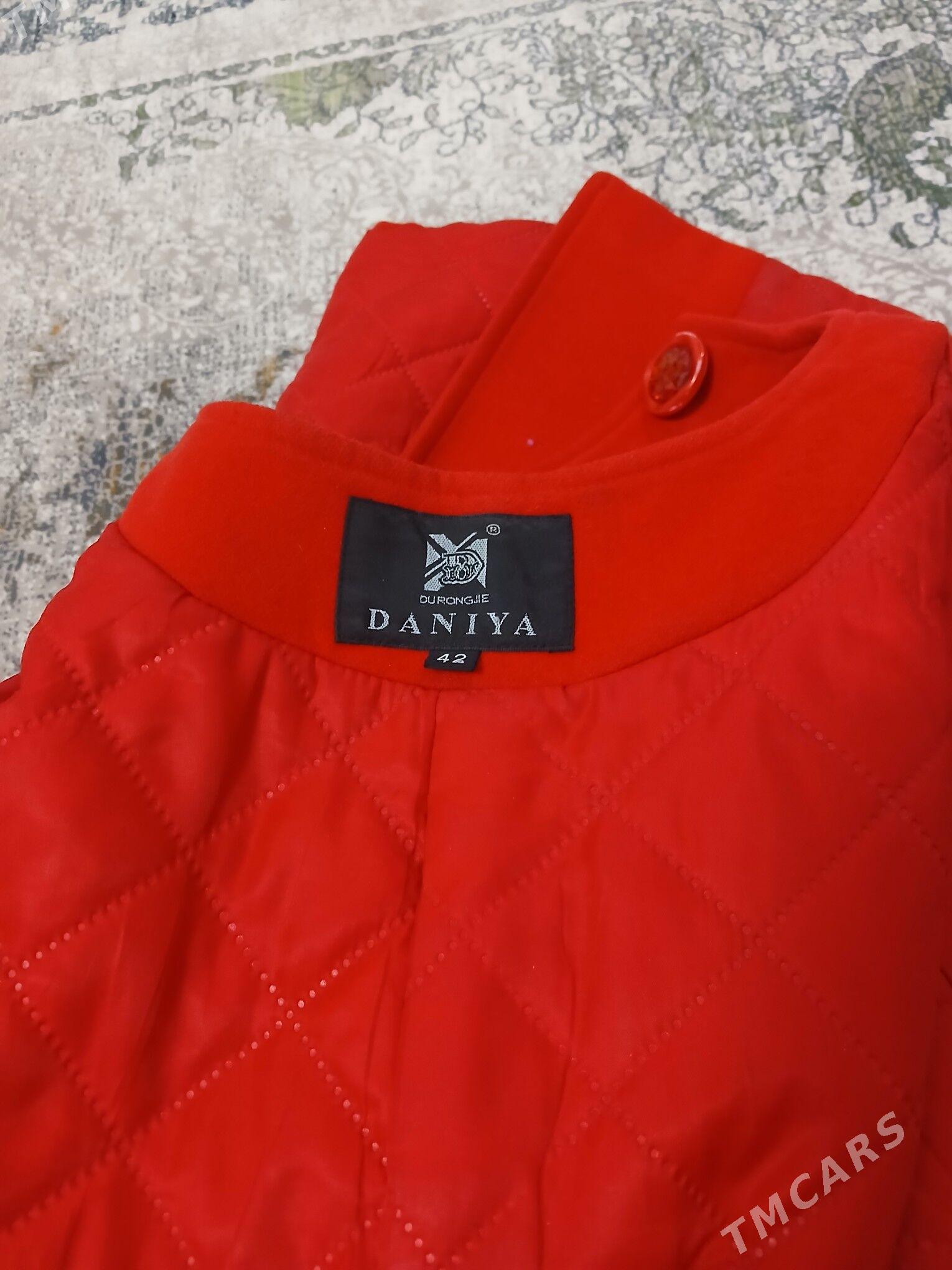 Palto we Dunlyonka - Балканабат - img 1