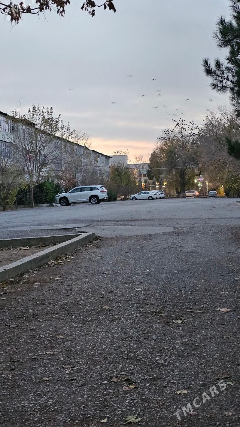 Gyssagly 9-mkr 3/2-et 2-komnat - Aşgabat - img 1