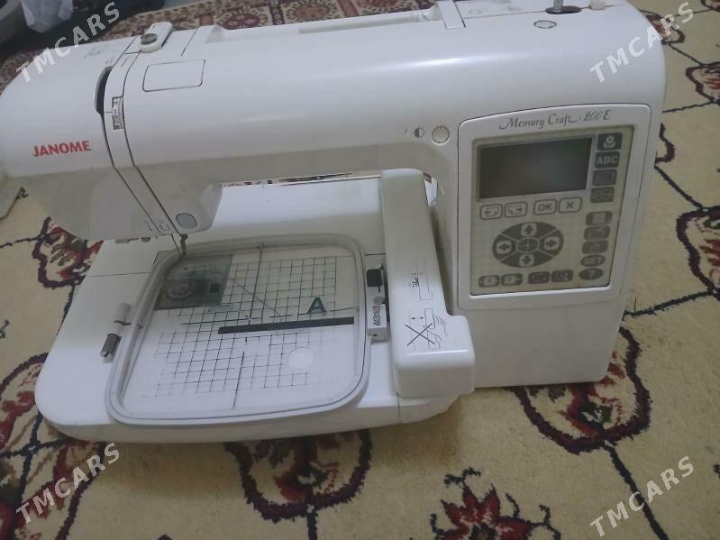 janome 200 e - Tejen - img 1