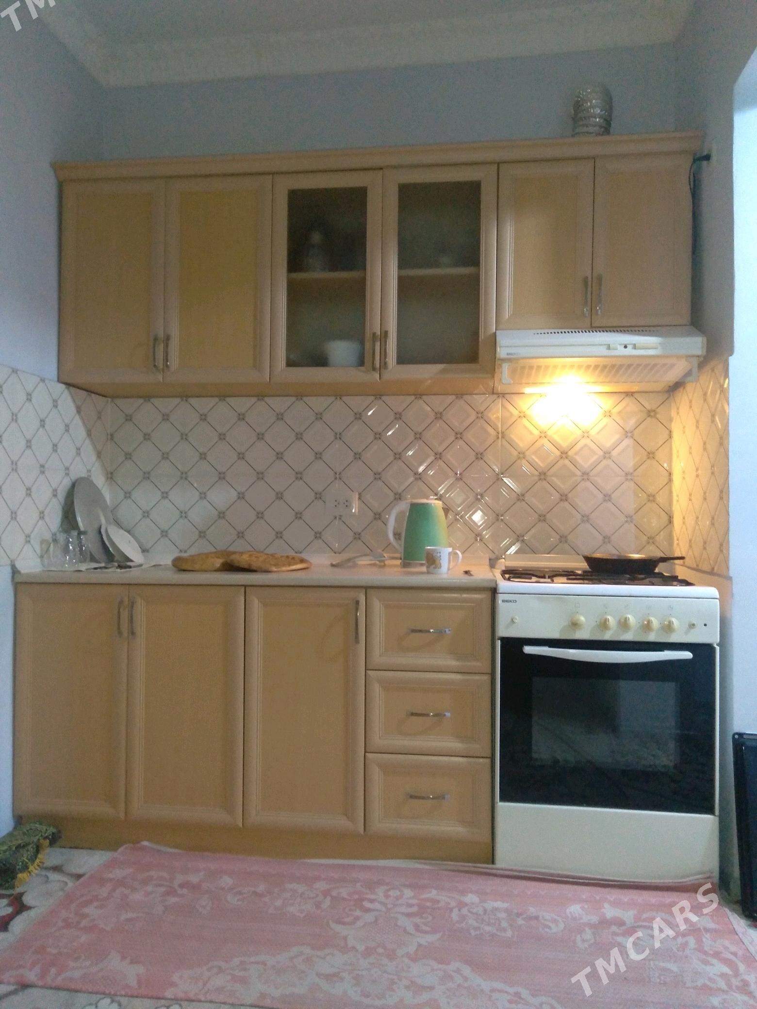 Kuhnya garnitur komplekt - Büzmeýin - img 1