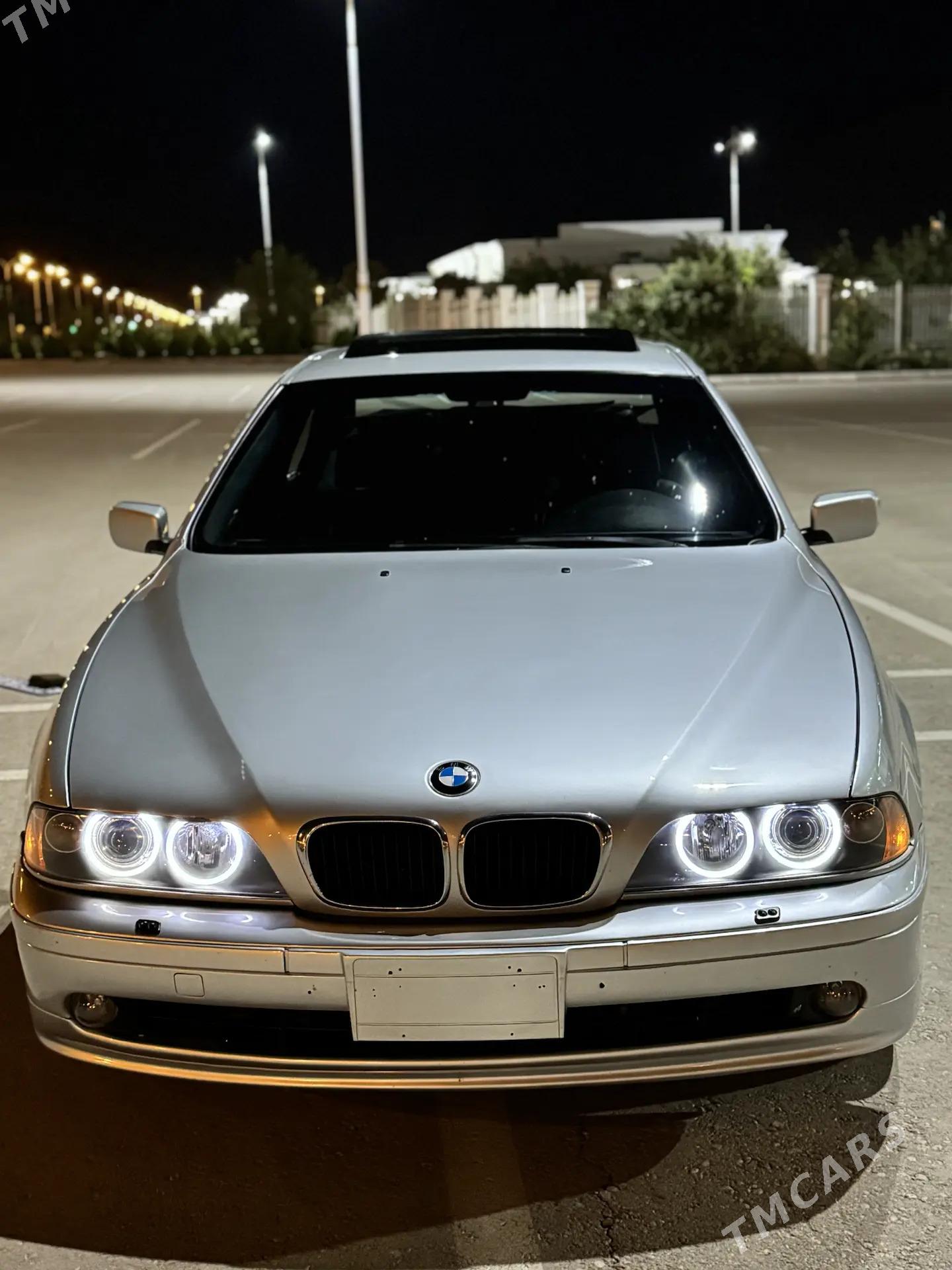 BMW E39 2002 - 135 000 TMT - Балканабат - img 1