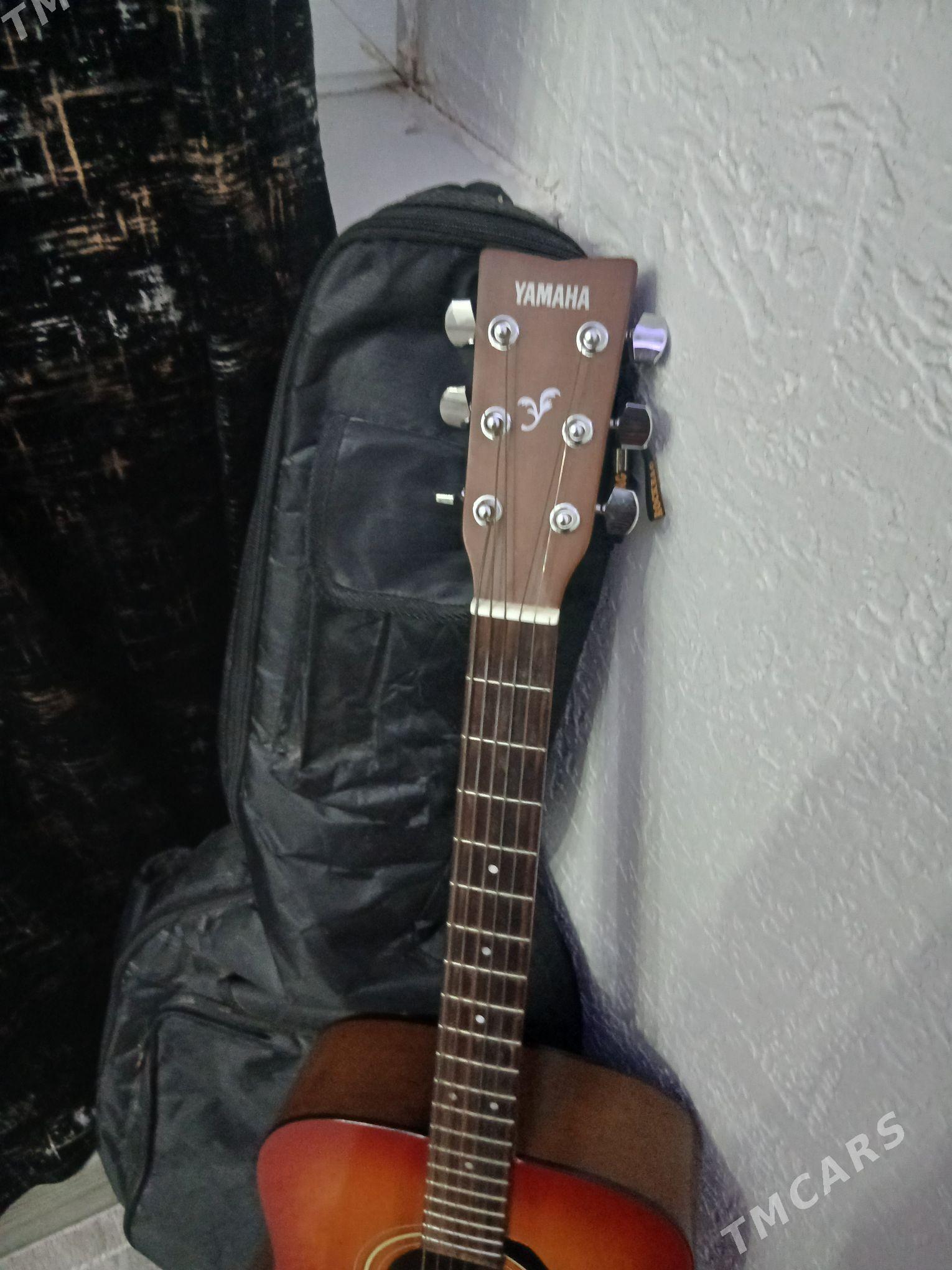 gitara yamaha гитара - Büzmeýin GRES - img 1