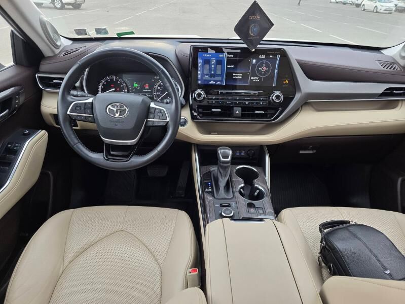 Toyota Highlander 2022 - 697 000 TMT - Aşgabat - img 1