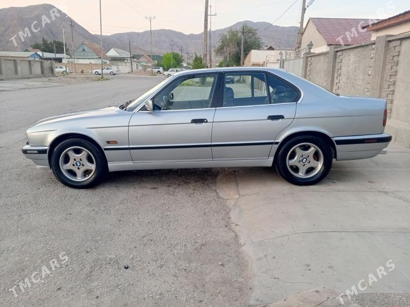BMW E34 1990 - 90 000 TMT - Балканабат - img 1