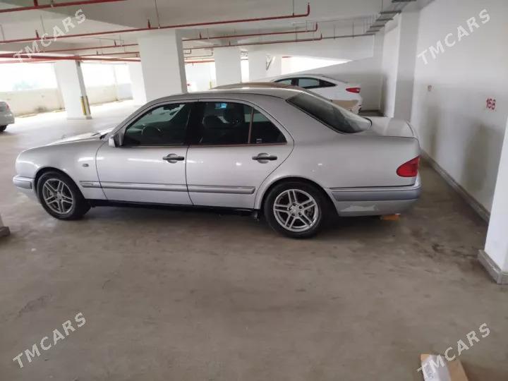 Mercedes-Benz E420 1996 - 90 000 TMT - Balkanabat - img 1