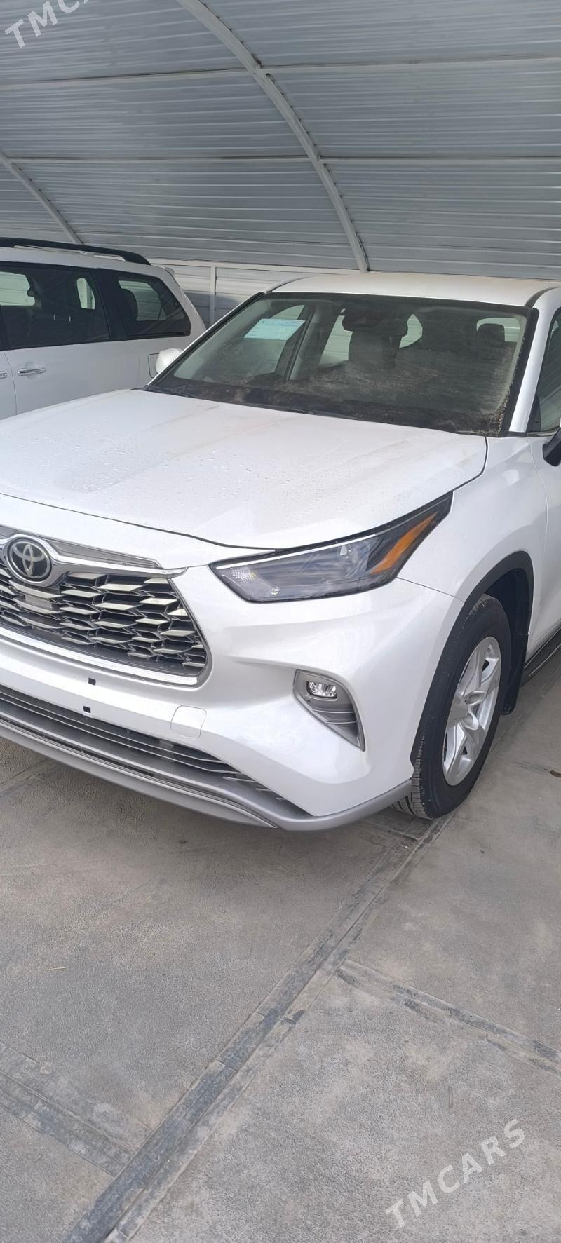 Toyota Highlander 2023 - 500 000 TMT - Мары - img 1