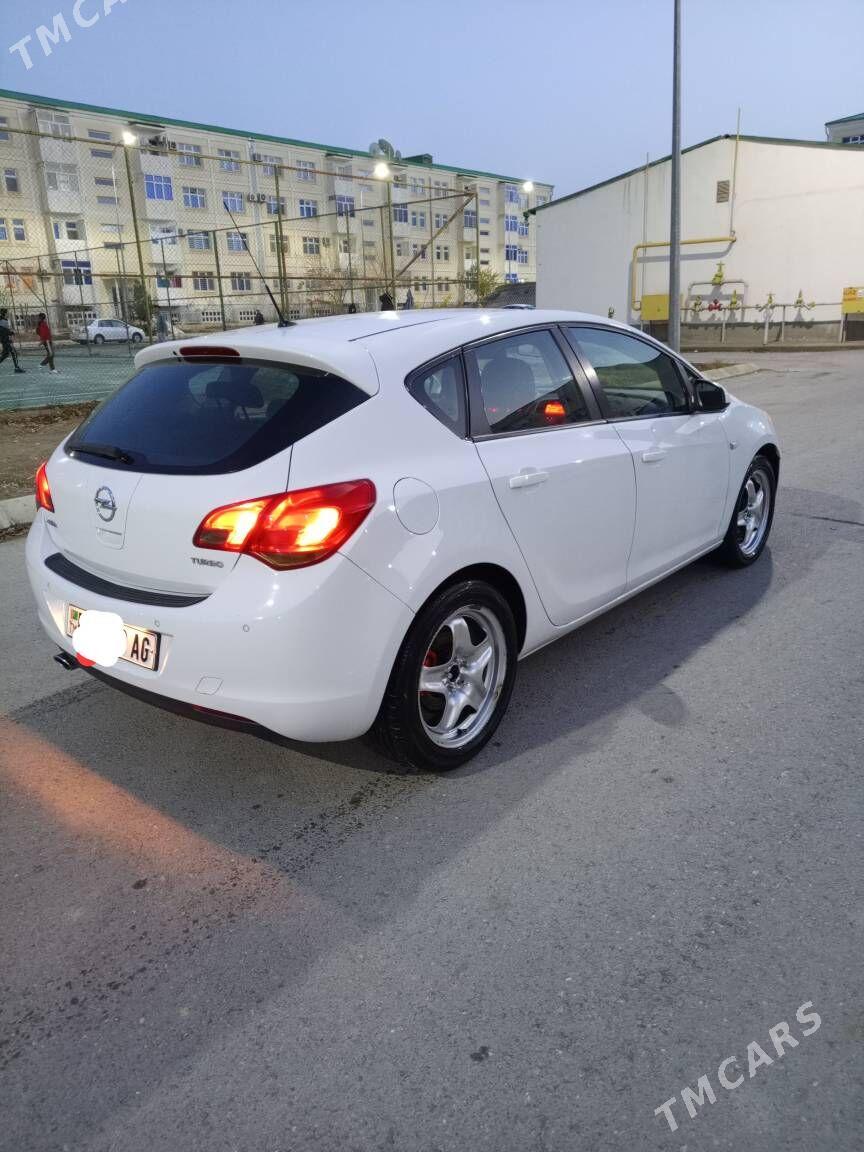 Opel Astra 2011 - 125 000 TMT - Ашхабад - img 1