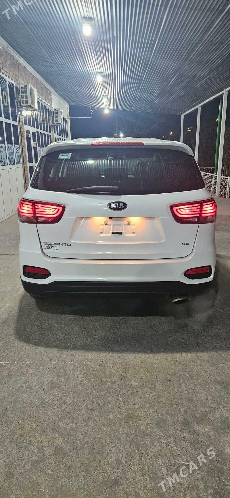 Kia Sorento 2020 - 300 000 TMT - Gubadag - img 1