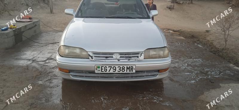 Toyota Camry 1991 - 45 000 TMT - Тагтабазар - img 1