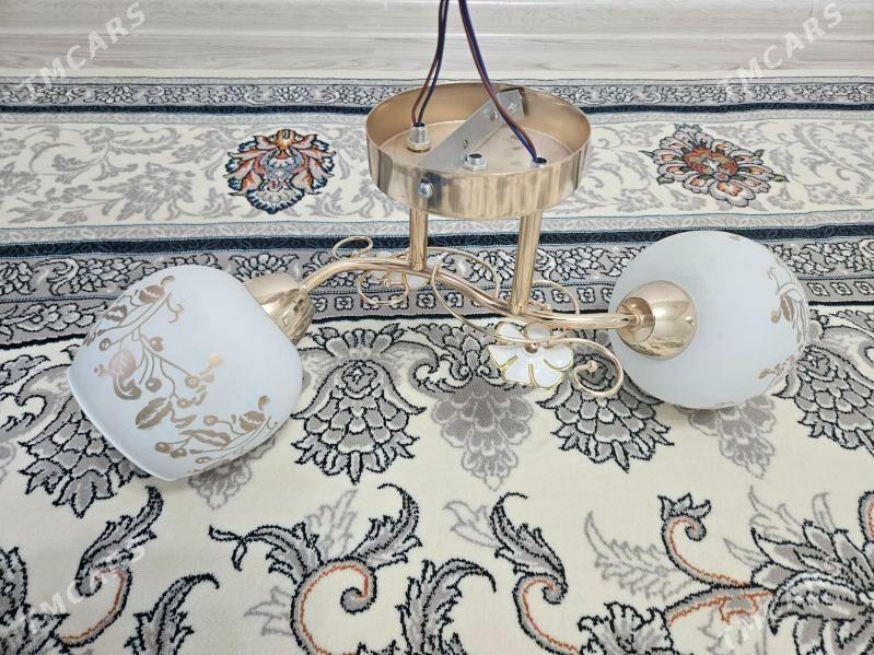 Lÿustra - Parahat 7 - img 1