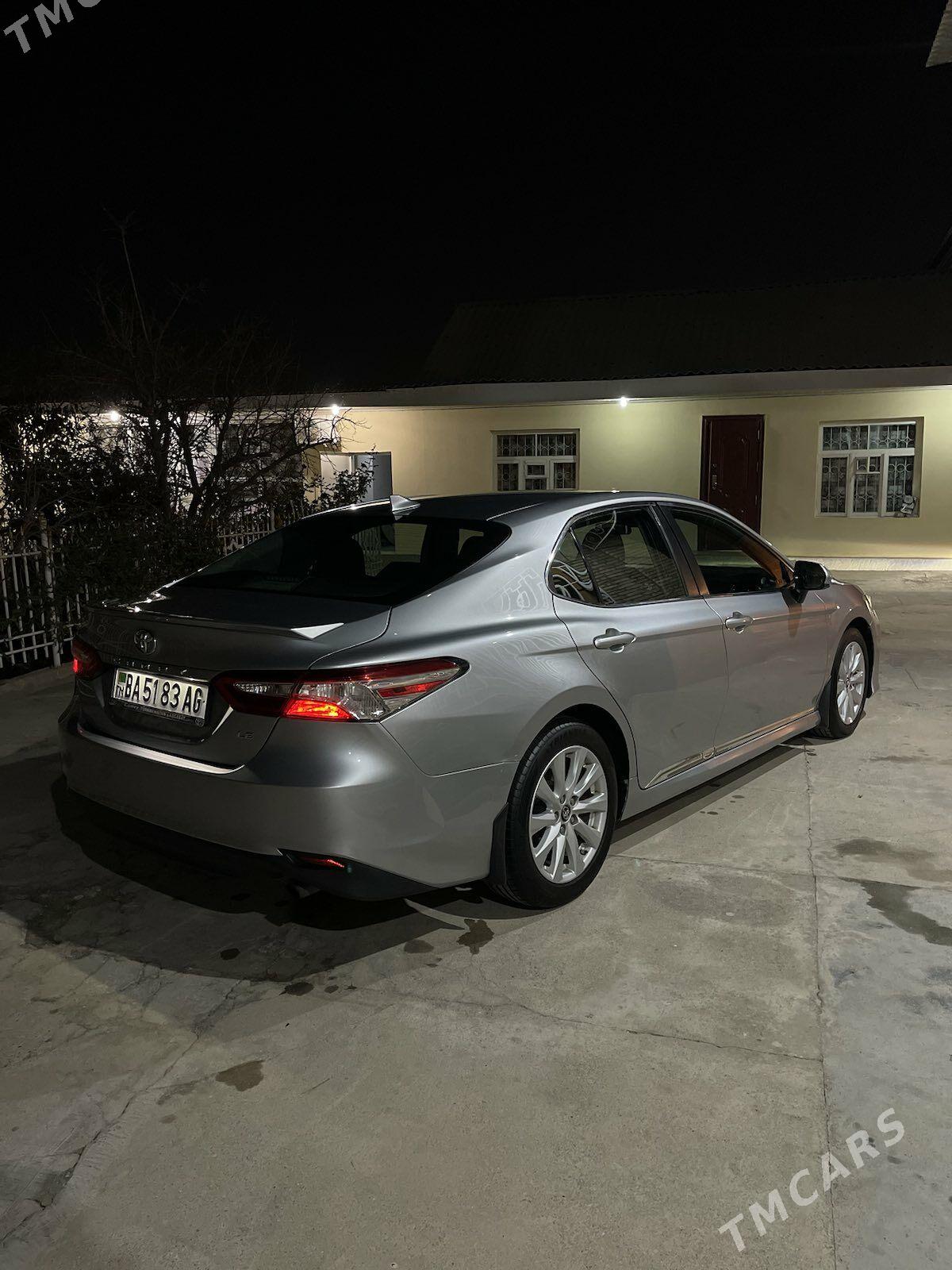 Toyota Camry 2019 - 285 000 TMT - Ашхабад - img 1