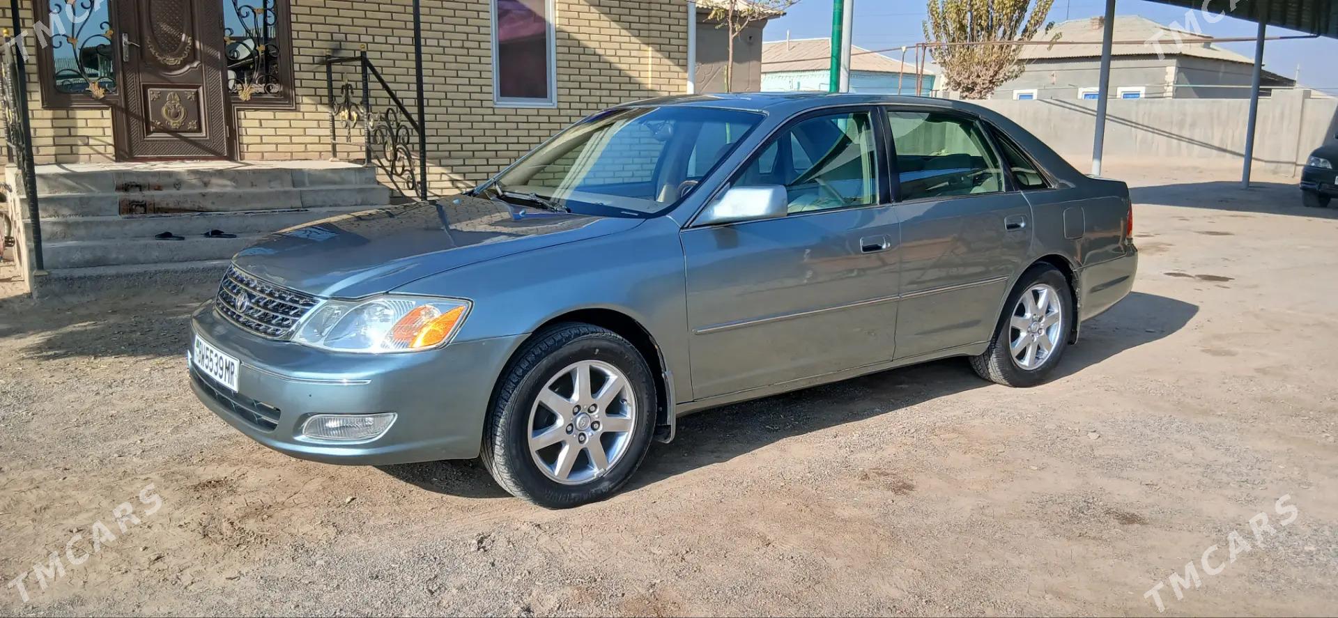 Toyota Avalon 2001 - 170 000 TMT - Мургап - img 1