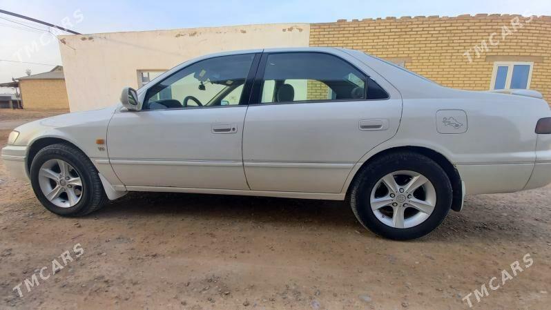 Toyota Camry 1997 - 148 000 TMT - Baýramaly - img 1