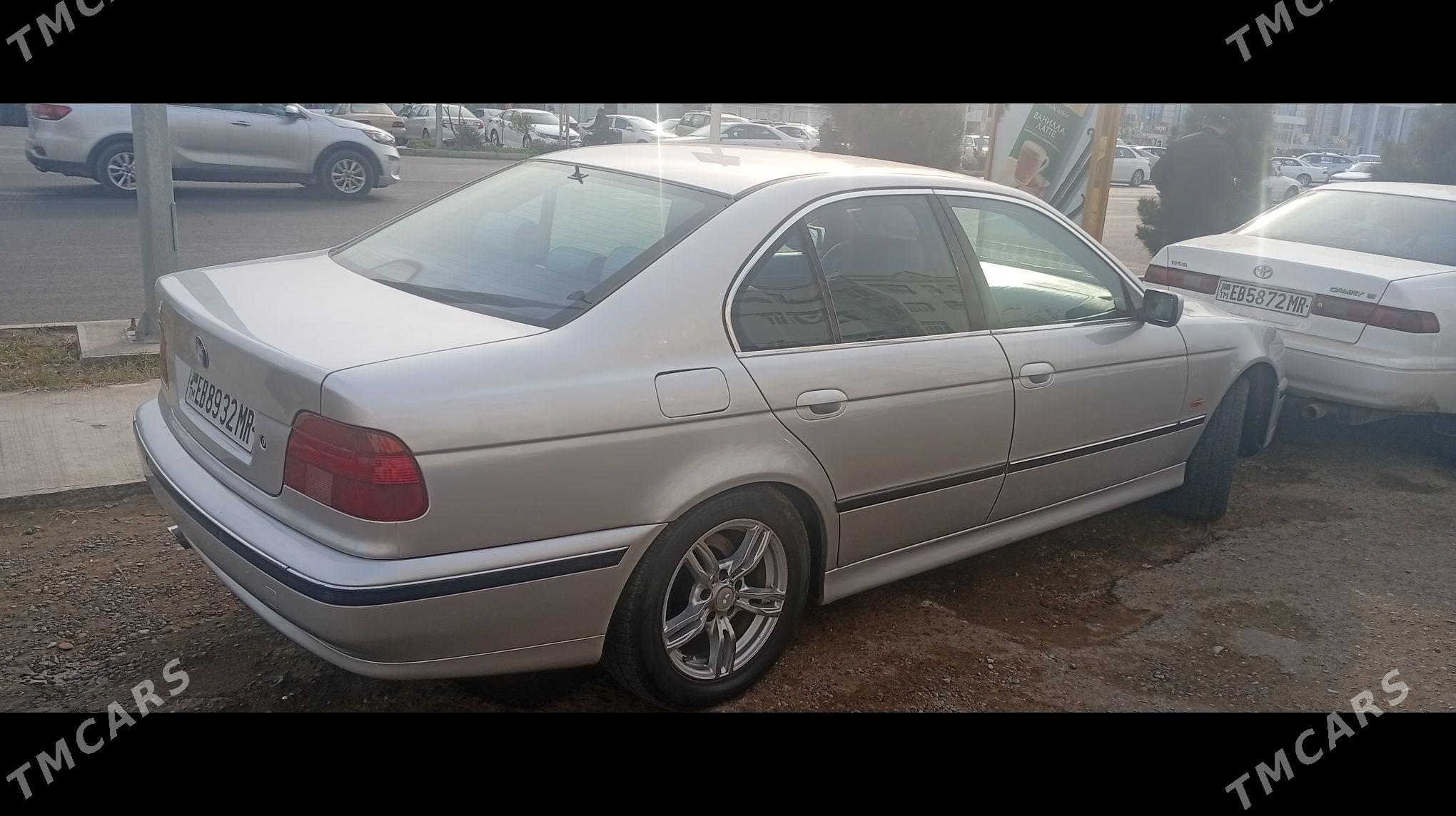 BMW 528 2000 - 90 000 TMT - Мары - img 1