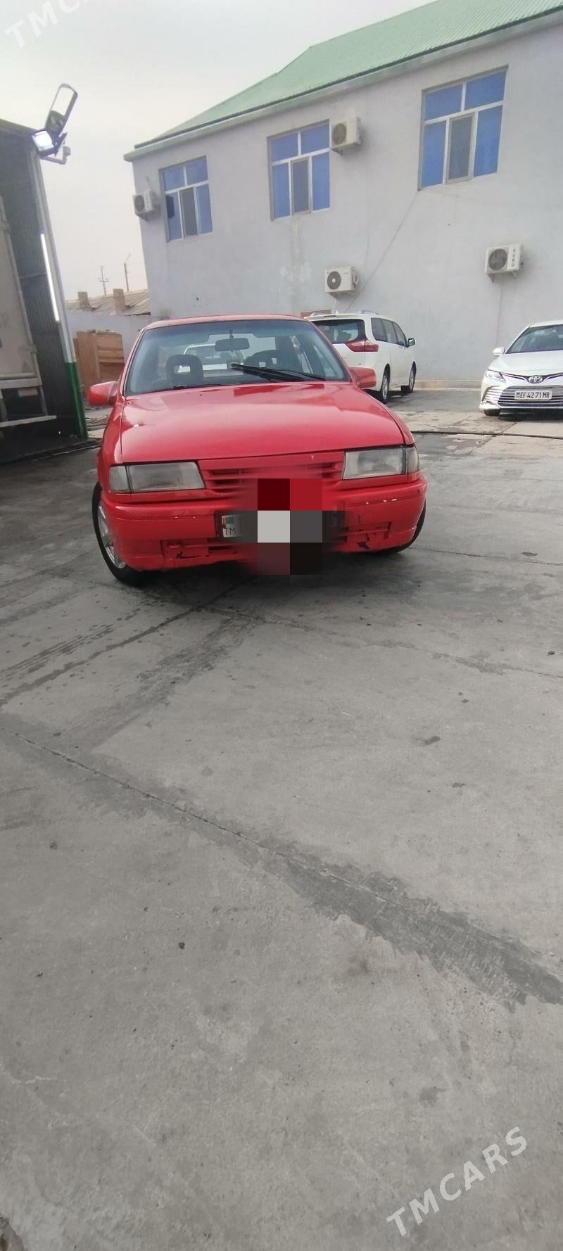 Opel Vectra 1990 - 26 000 TMT - Мары - img 1