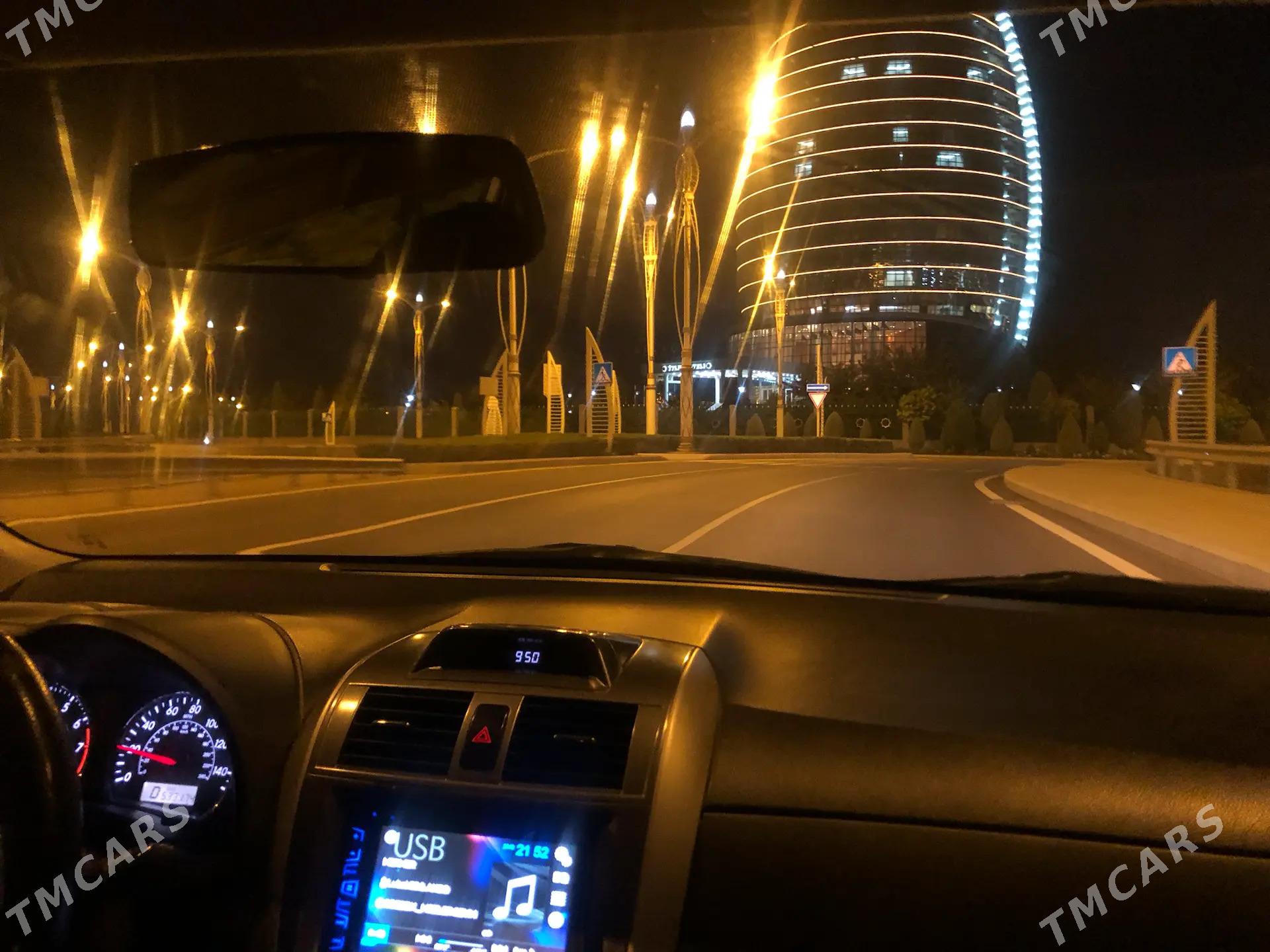 Toyota Corolla 2012 - 180 000 TMT - Гёкдепе - img 1