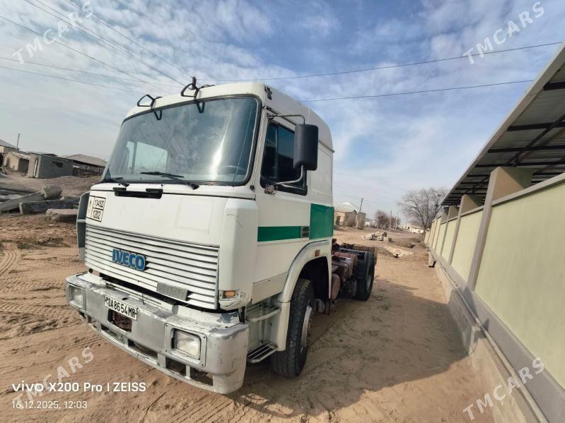 Iveco Trakker 1990 - 260 000 TMT - Sakarçäge - img 1