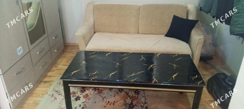 диван и столик журнальный - 1 mkr - img 1