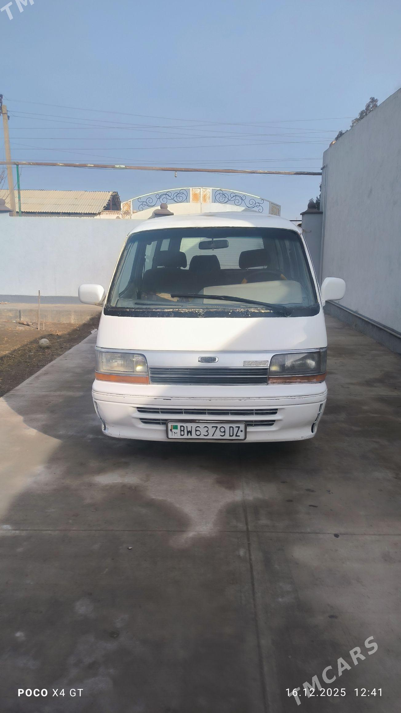 Toyota Hiace 1992 - 30 000 TMT - Daşoguz - img 1