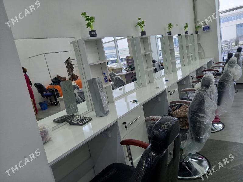 Salona makiyazcy ucin is yer - Ашхабад - img 1