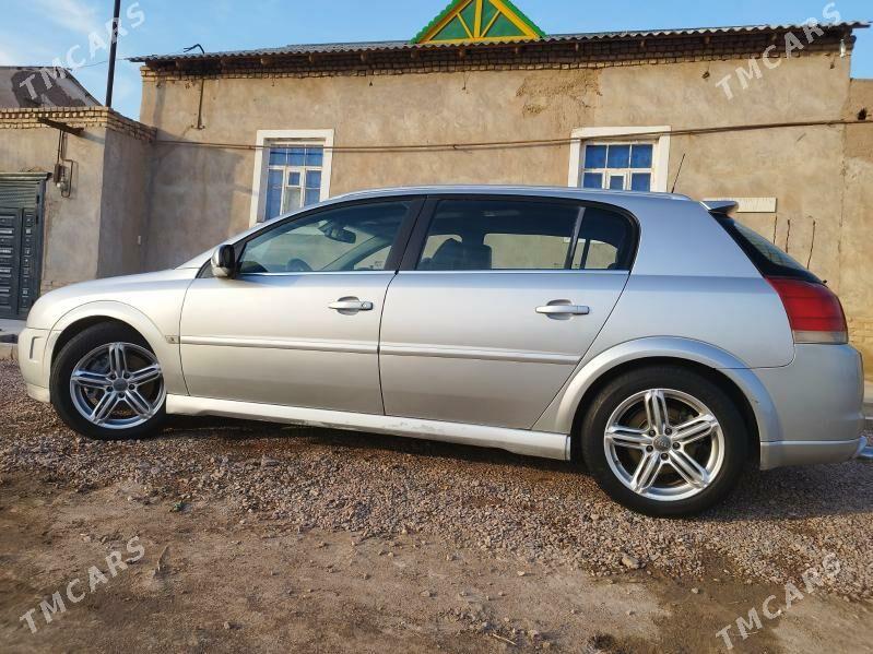 Opel Signum 2004 - 90 000 TMT - Губадаг - img 1