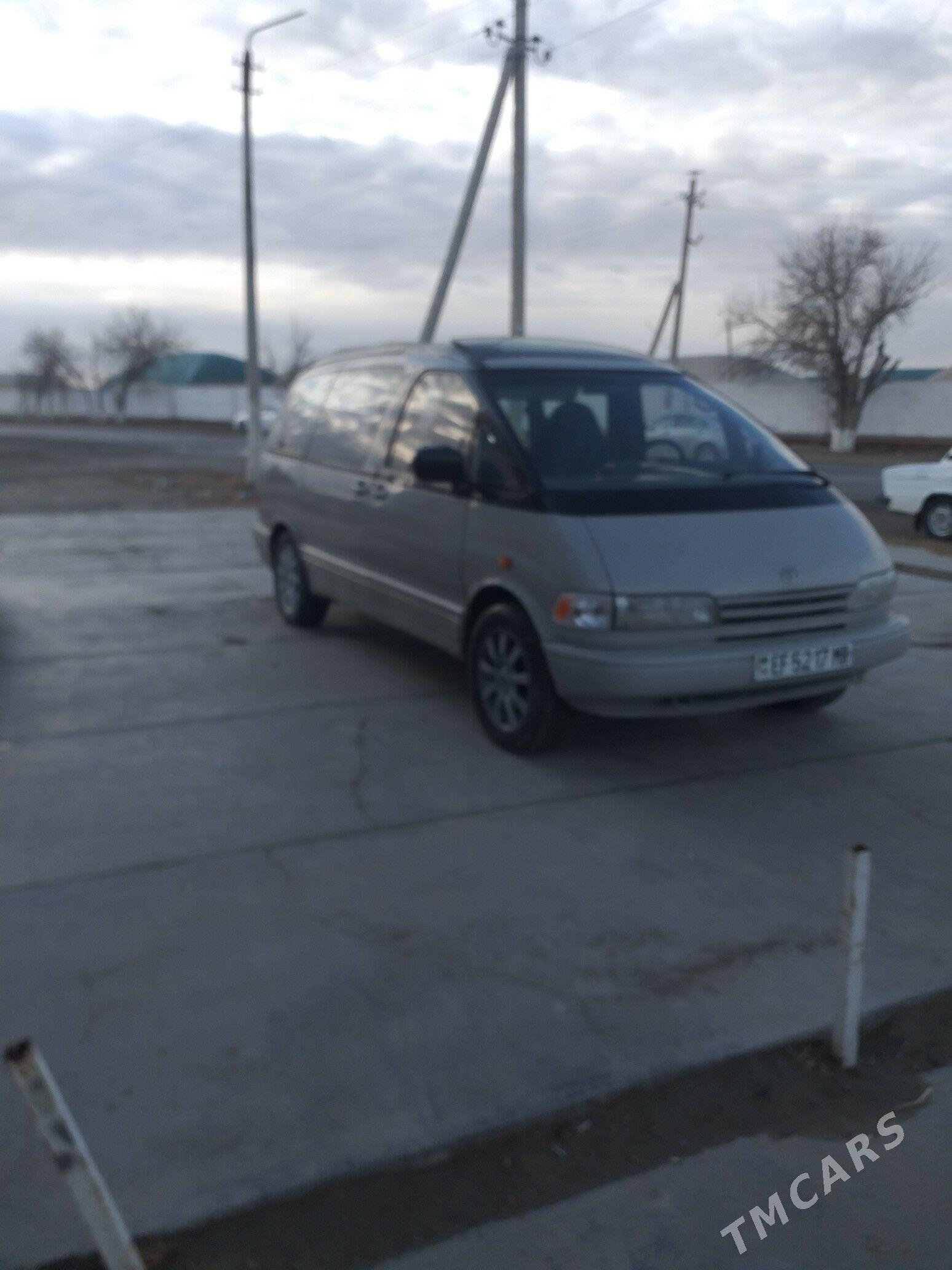 Toyota Previa 1991 - 80 000 TMT - Мары - img 1