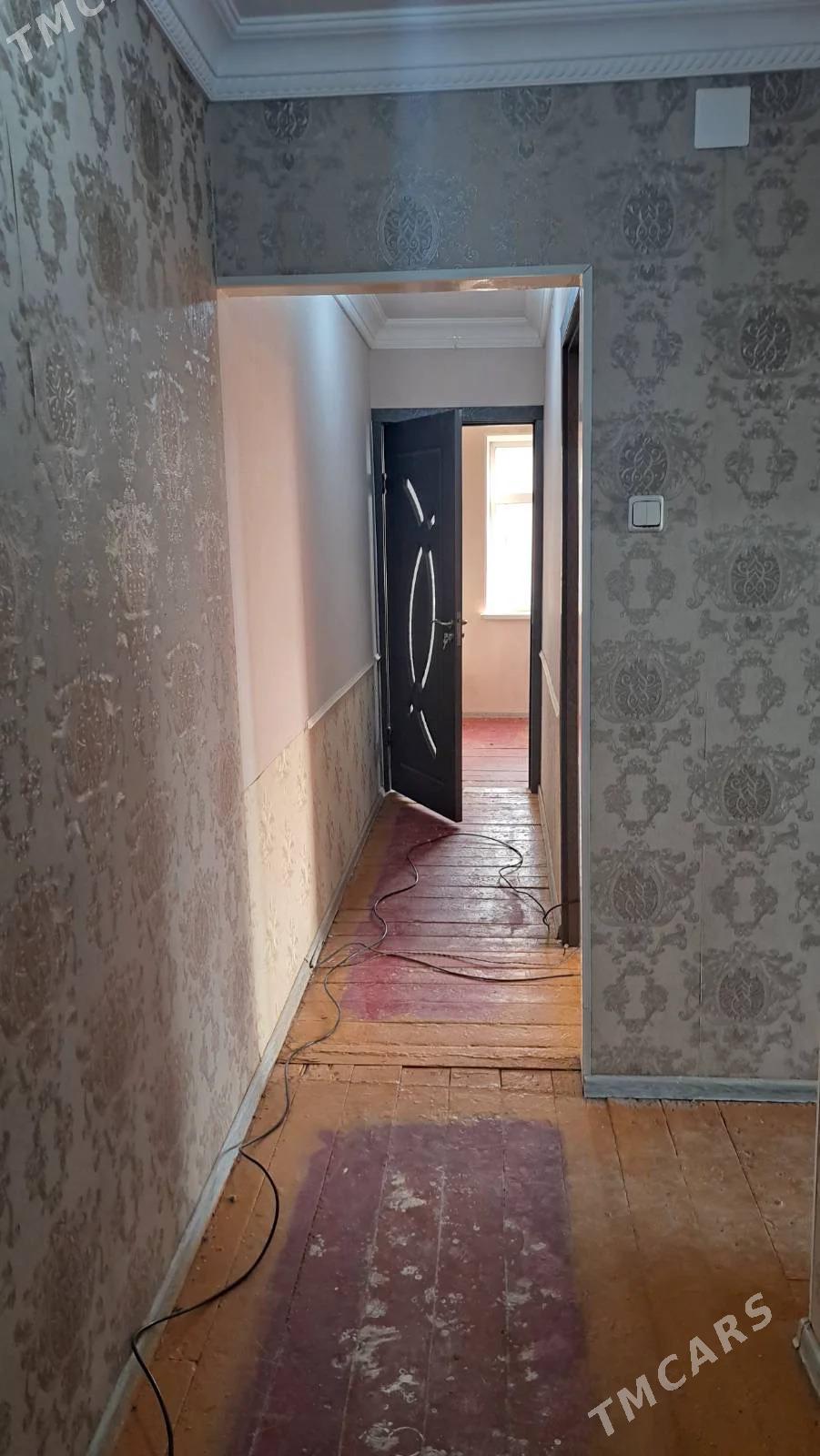 Бюзмеин 48 - Бузмеин - img 1