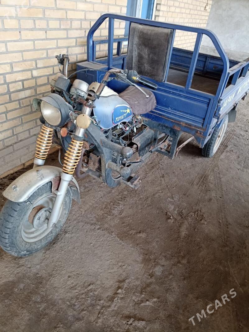 Fekon FK200-14G 2013 - 14 000 TMT - Халач - img 1