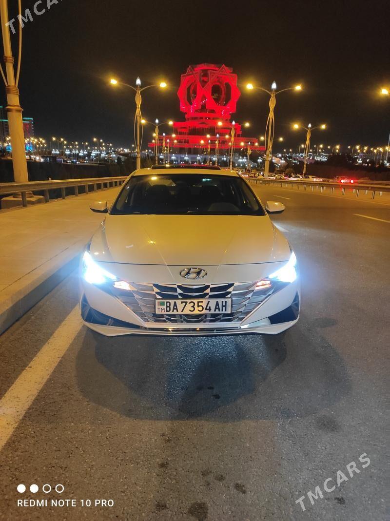 Hyundai Elantra 2021 - 250 000 TMT - Гёкдепе - img 1