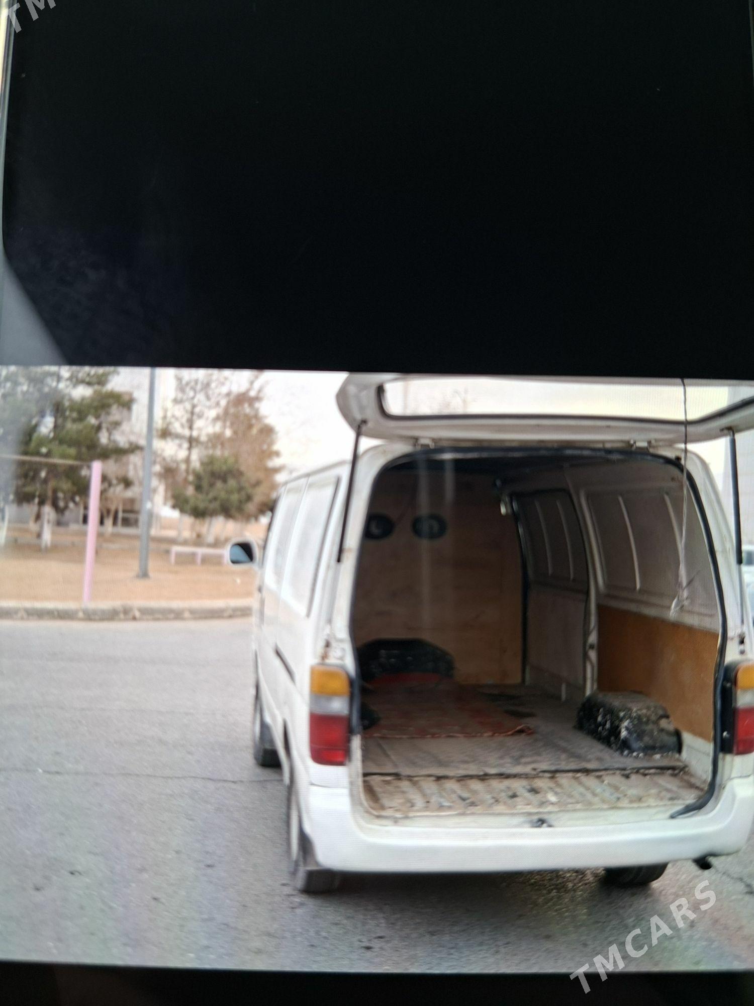 Toyota Hiace 2000 - 100 000 TMT - Ашхабад - img 1