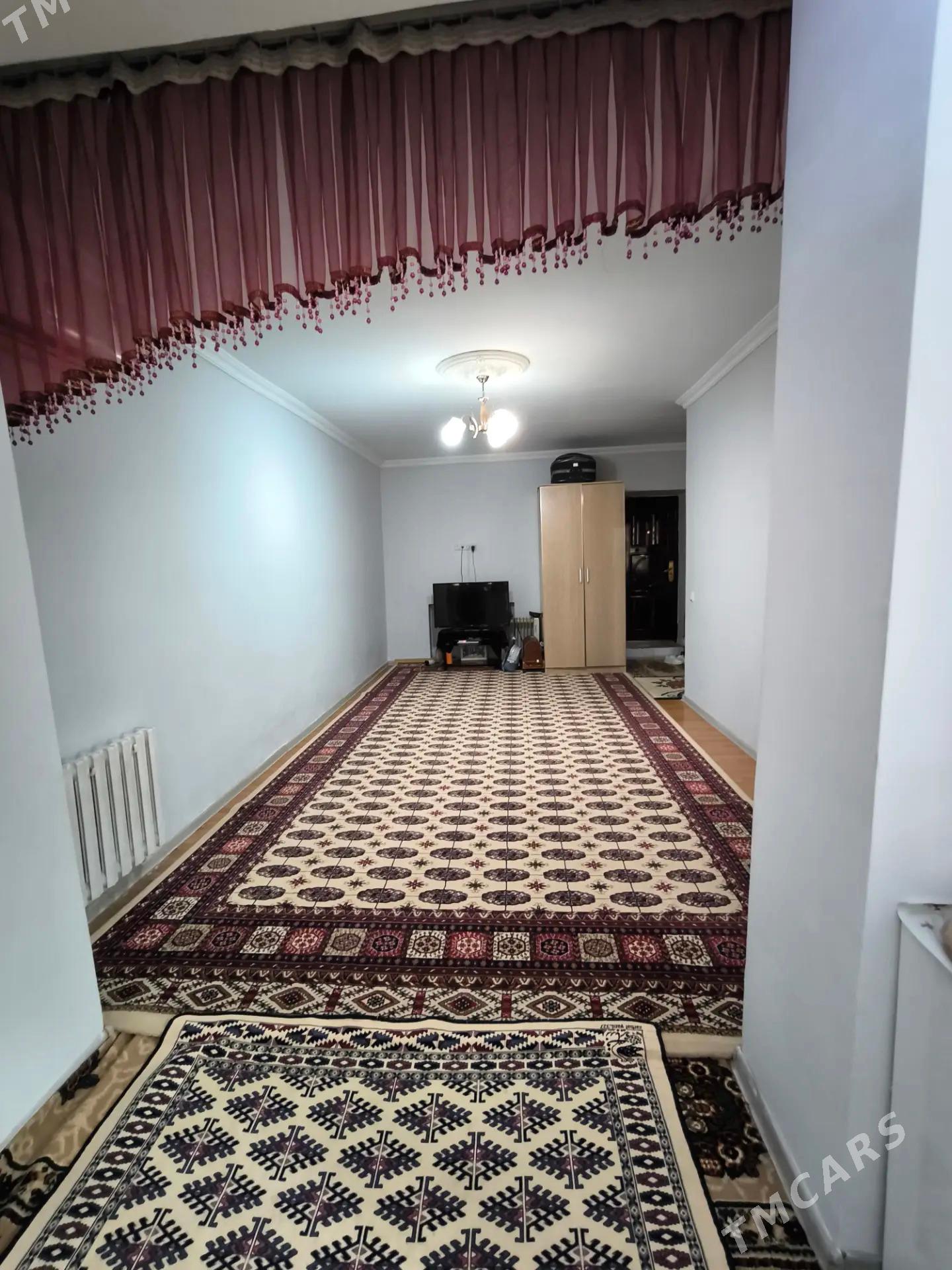 4-Mkr. 1/2-Kom. Kwartira - 4 mkr - img 1