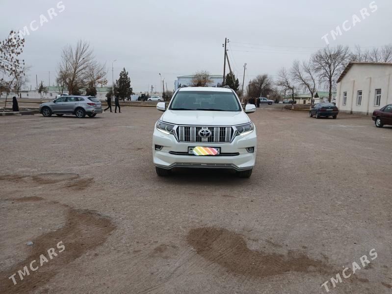 Toyota Land Cruiser Prado 2012 - 600 000 TMT - Дашогуз - img 1