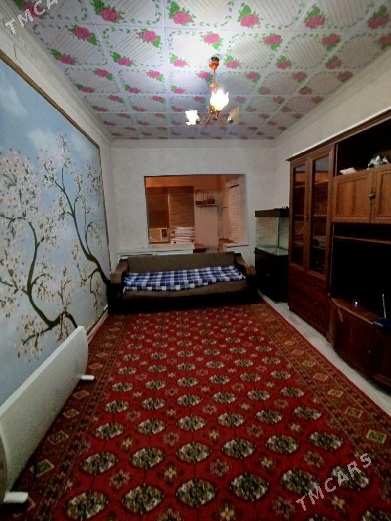 Arenda jay - Гаудан "В" - img 1