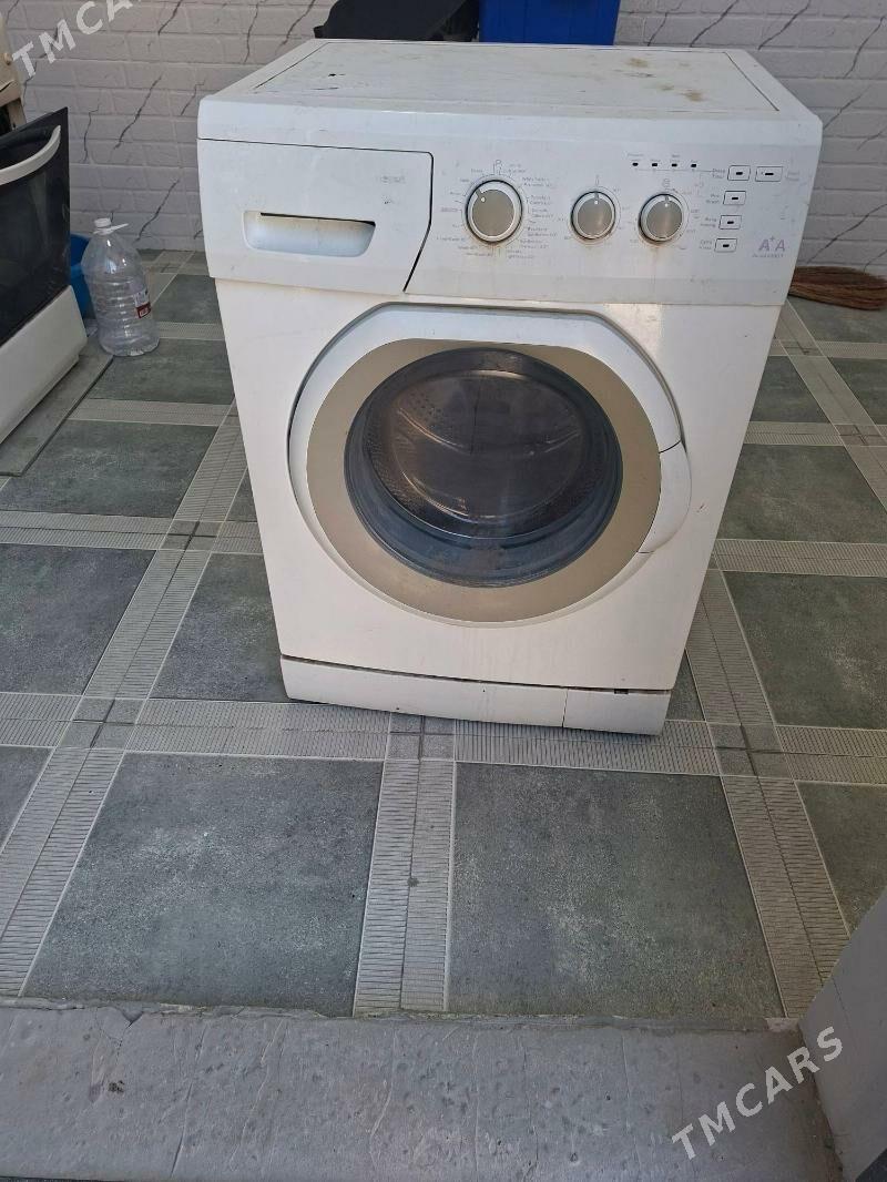 kir yuwujy enjamlar - Balkanabat - img 1