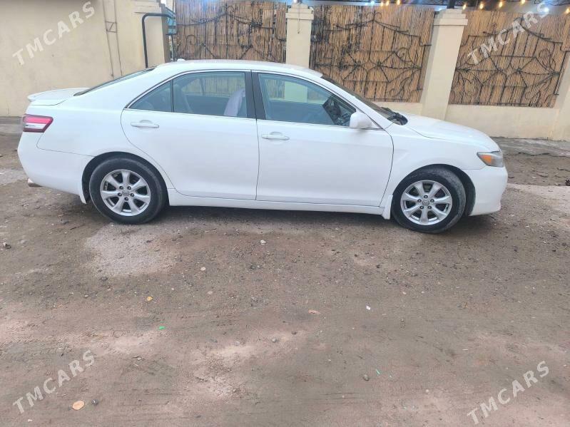 Toyota Camry 2010 - 210 000 TMT - Туркменабат - img 1