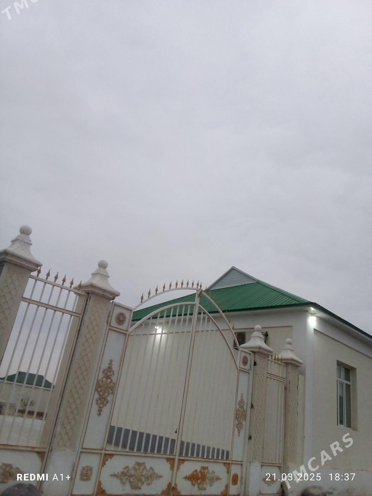 Gokdepe 3 kom 8 sot EYESINDEN - Гёкдепе - img 1